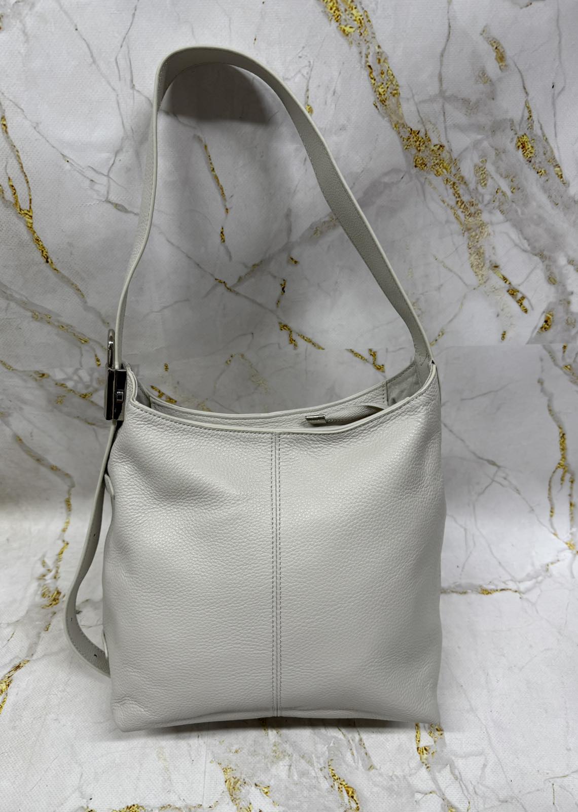 0-02-05-16405e8f20bba27d63723cd98780c3b3a9ac41546e6627bcba45088ae659a3f3_35bc3a67d9e76b7a Сумка Хобо - Зображення 1
